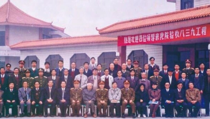 澳门6合和彩资料网站,机器狗在北京上路巡逻了,广泛的解释落实方法分析_AR版V11.9
